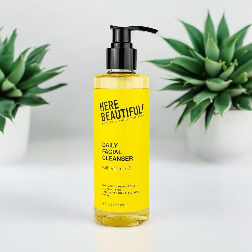 Here Beautiful Daily Facial Cleanser with Vitamin C